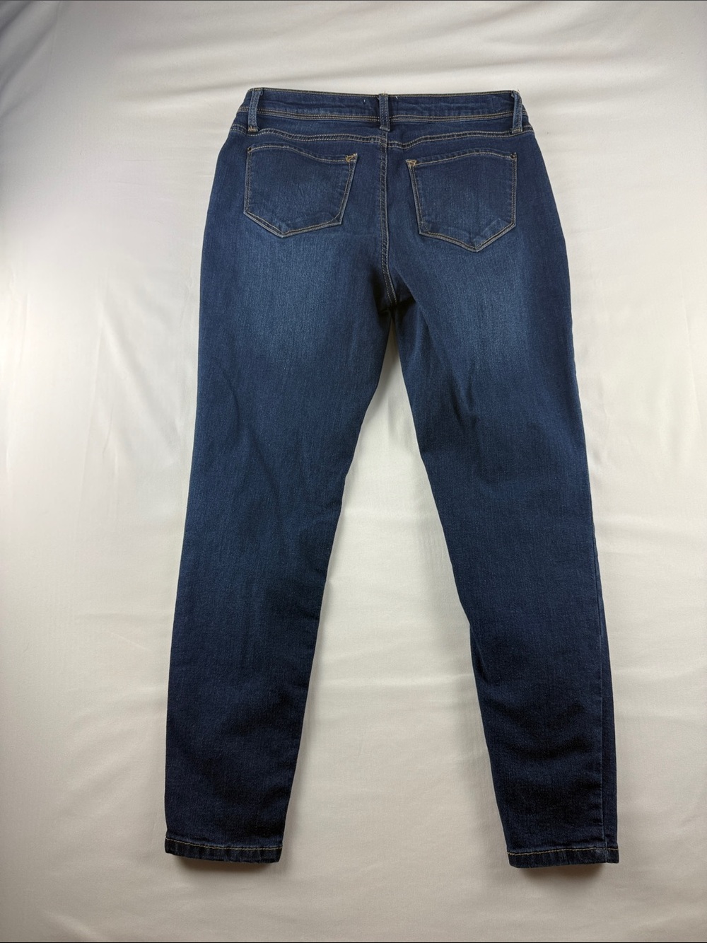 Kensie Effortless Ankle Mid Rise Jeans Women's Size 10 Stretch Denim EUC - Picture 2 of 10